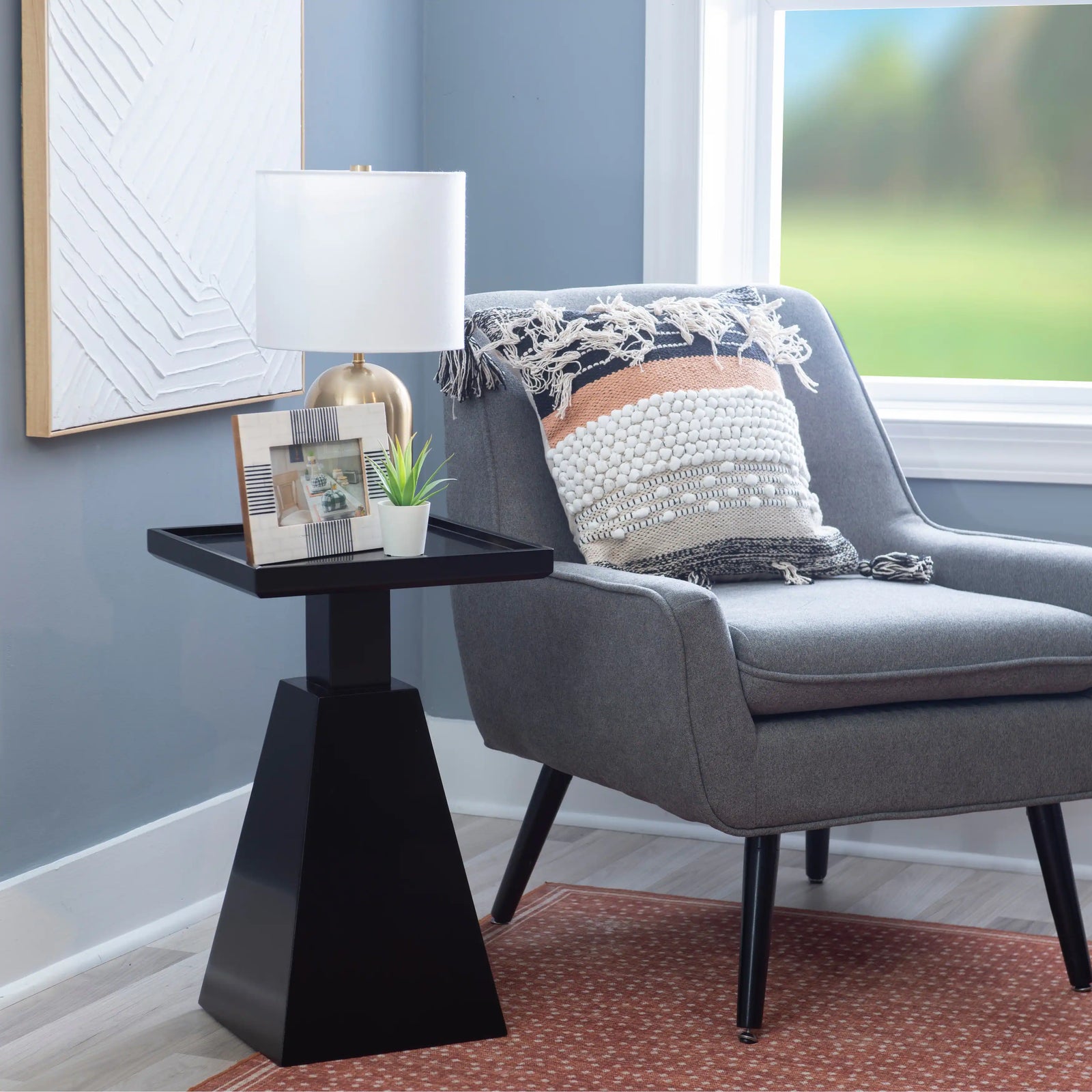Furniture & Decor