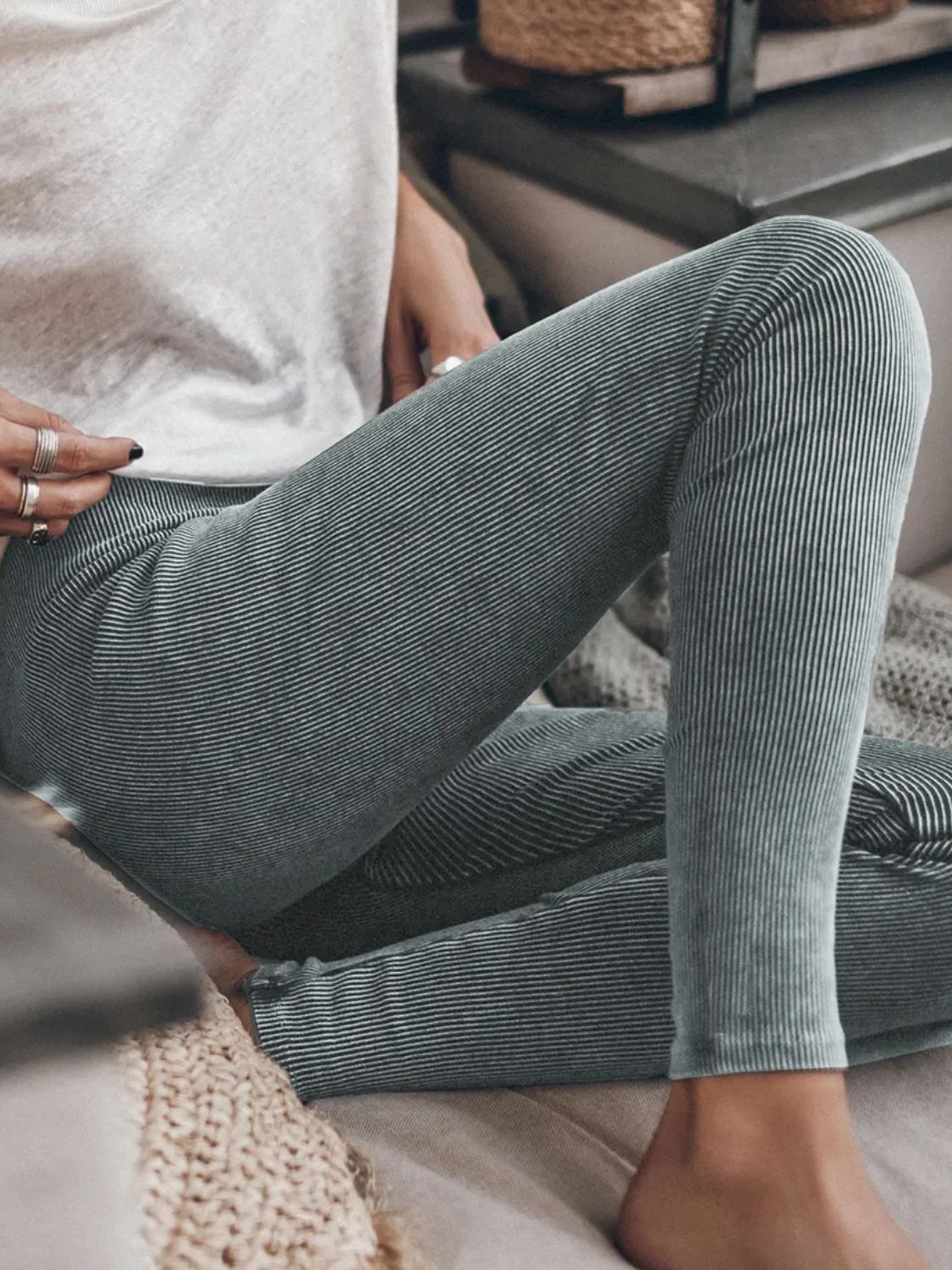 Ribbed Elastic Waist Leggings SETEPENRA .