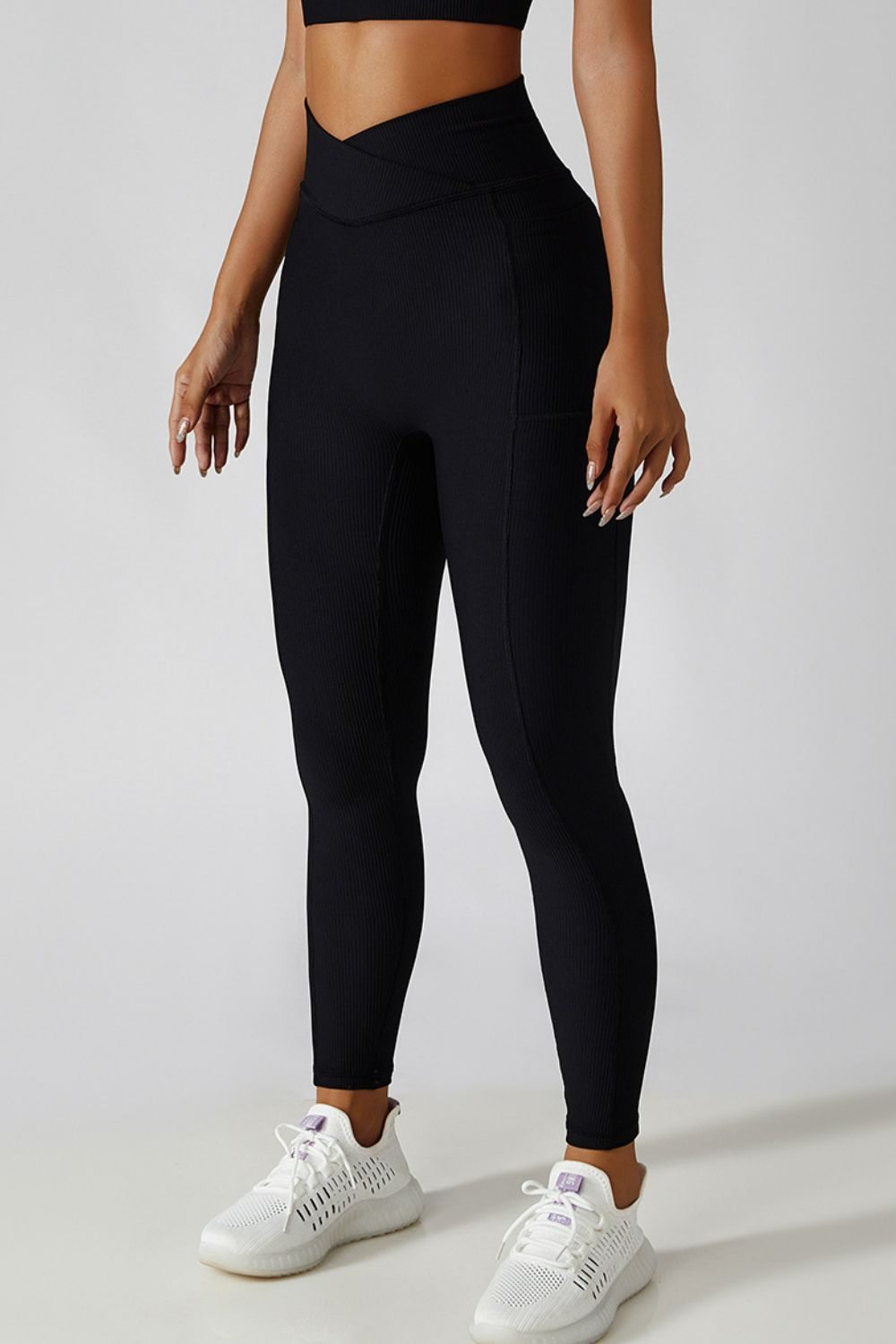 Basic Bae Crossover Waist Active Leggings SETEPENRA .