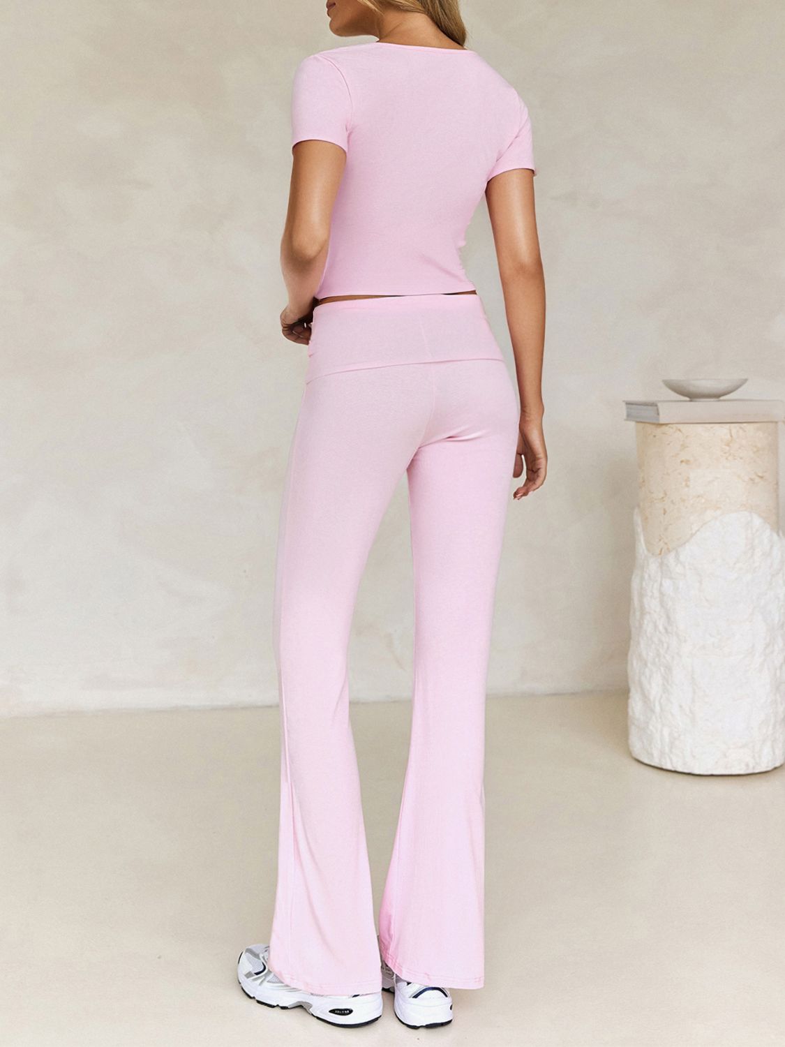 Devine V-Neck Top and Bootcut Leggings Set SETEPENRA .