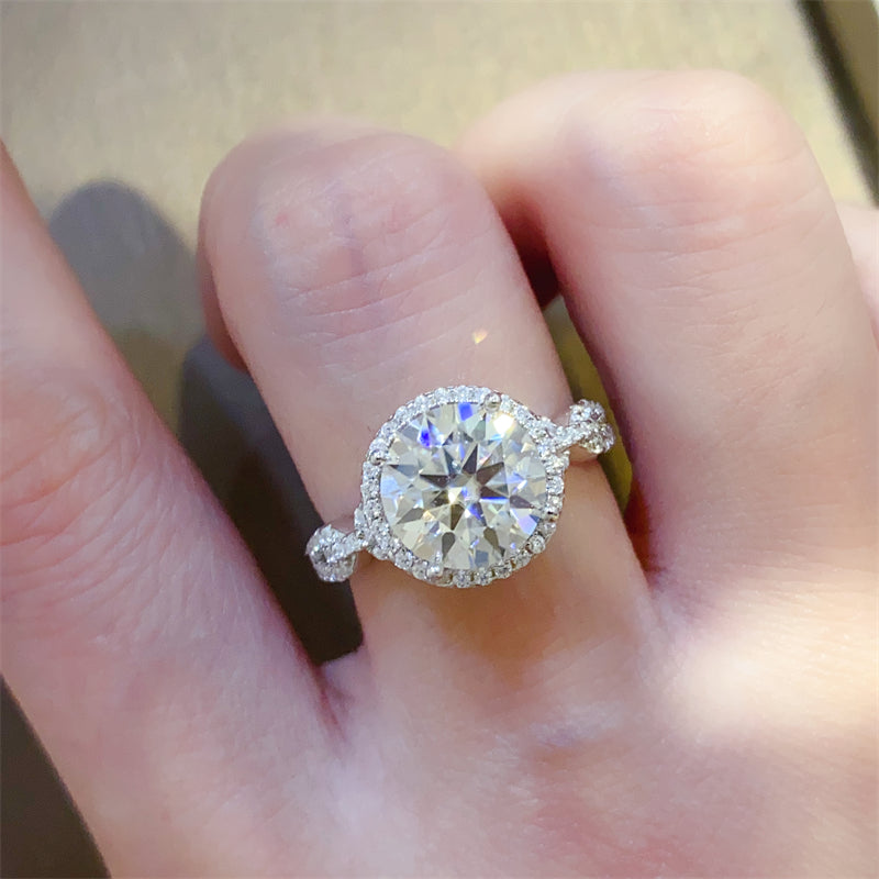 3 Carat 925 Sterling Silver Moissanite Ring SETEPENRA .