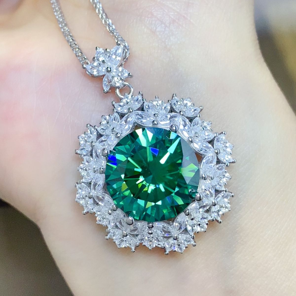 10 Carat Moissanite 925 Sterling Silver Pendant Necklace SETEPENRA .