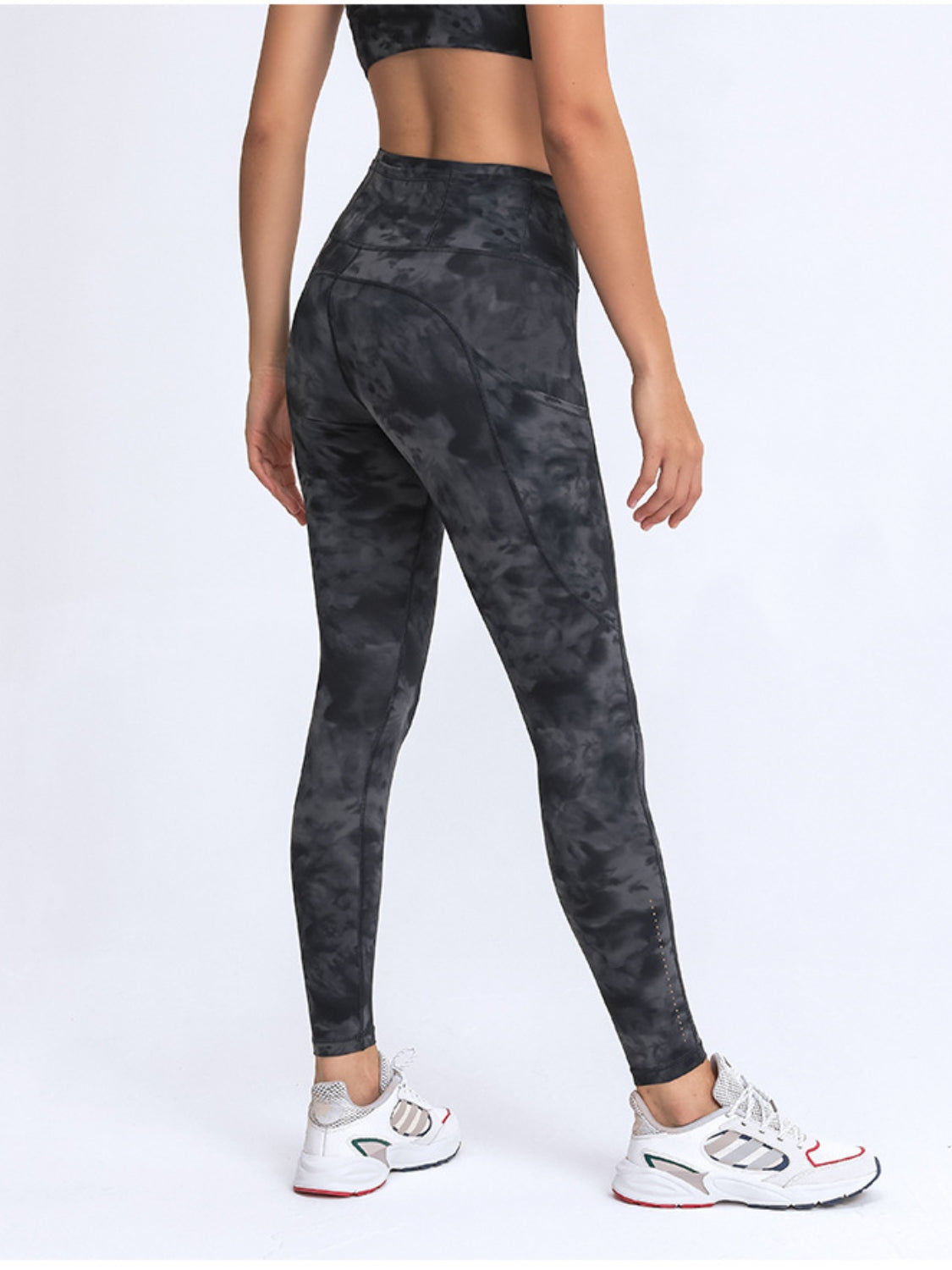 Millennia Wide Waistband Leggings with Pockets SETEPENRA .